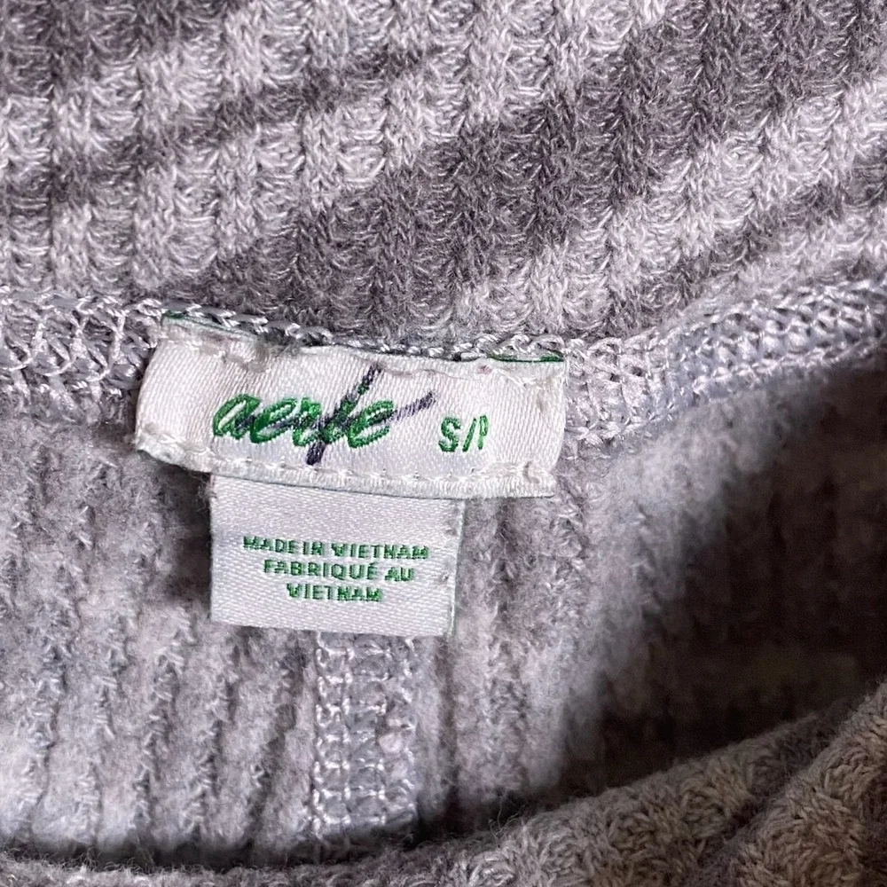 Aerie Gray Zebra Print Waffle Knit Chill Play Move Leggings Women‎ Small Thermal